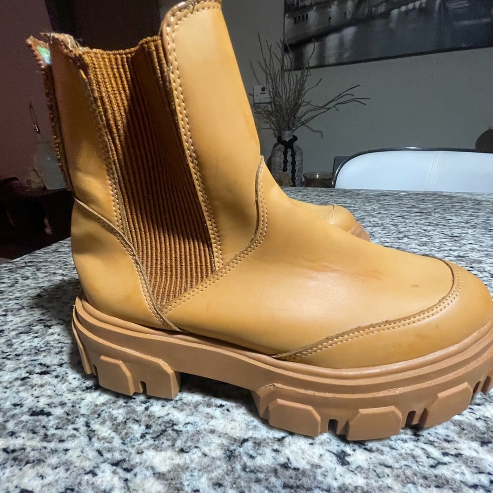 Farm Rio Chunky Tan Ankle Boots